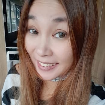 就是這樣。吃喝玩樂。愛漂亮
