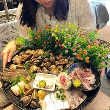 MayaWang麻亞愛吃喝玩樂