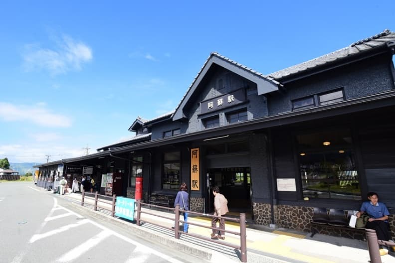 跳上九州橫斷特急，來趟鐵路山海輕旅！