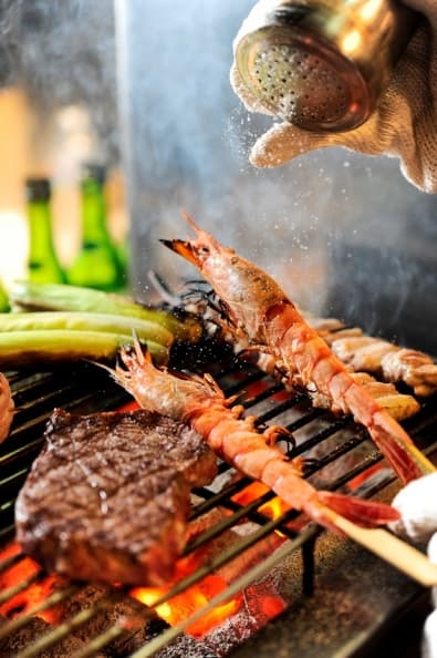 燒肉、烤肉、串燒三種都想吃,饕客必吃燒烤! 燒肉、烤肉、串燒三種都想吃,饕客必吃燒烤!