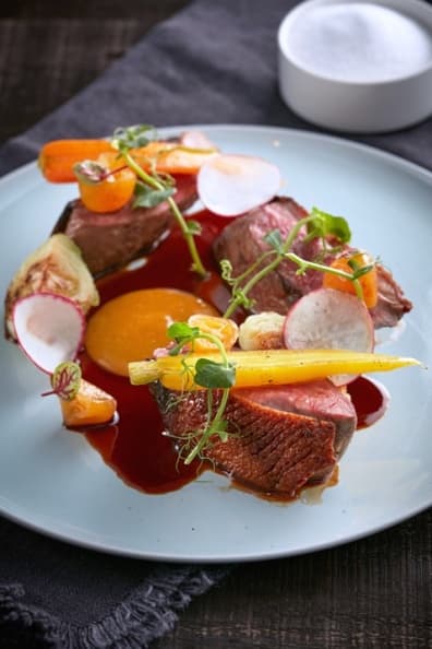 森林系調酒、創意料理,秋季狂想派對這樣玩! Cafe de Lugano秋季新菜-晚間主菜-爐烤鴨胸與金棗.jpg