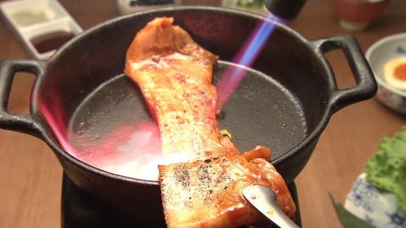 從攤車紅到開店！彰化超人氣丼飯，「炙燒黑牛丼」光聞就流口水