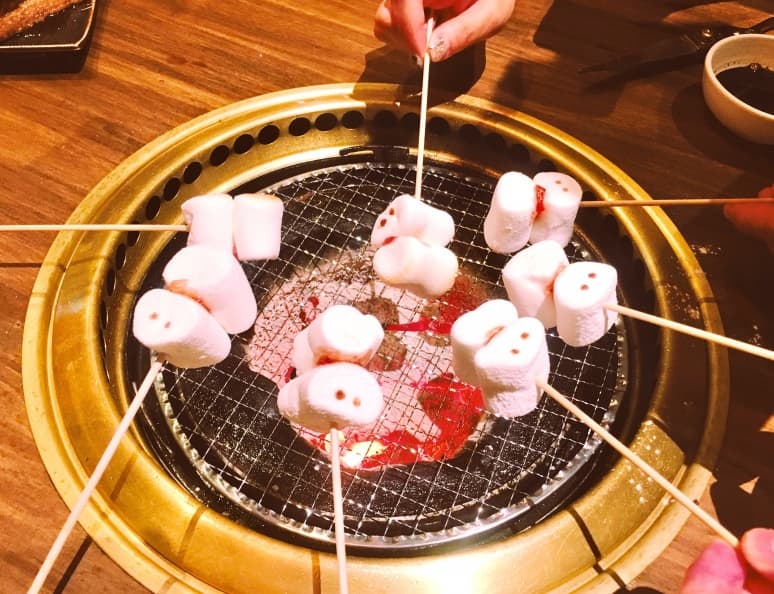 和牛、龍蝦、松葉蟹!高CP值日系聖誕餐,豪華海陸全包! 乾杯燒肉_雪人烤物 (2).jpeg