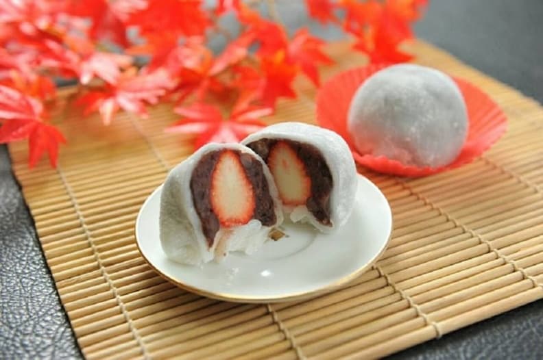 新巧屋-草莓紅豆大福.jpg