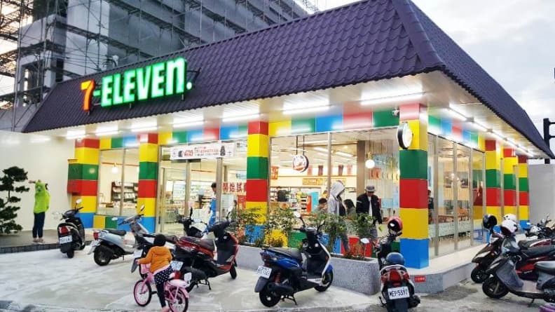 台中億承門市1.jpg