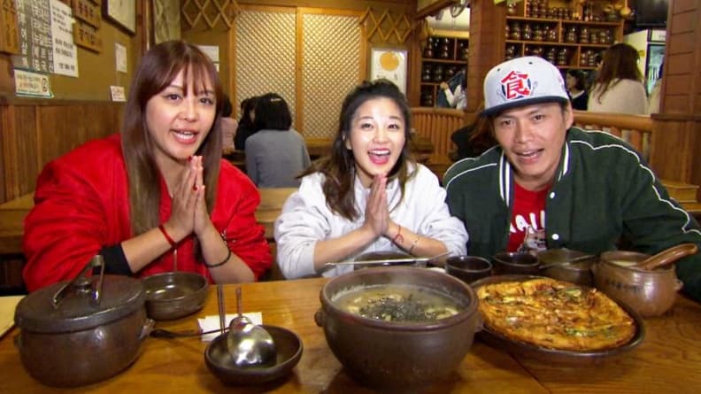 巷仔內藏美味！木造韓屋吃熱呼呼麵疙瘩