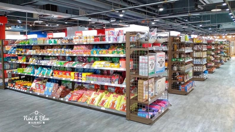 吃貨掃貨去!第一間東南亞「CLC Mart」旗艦店,泰國零食、越南泡麵都有