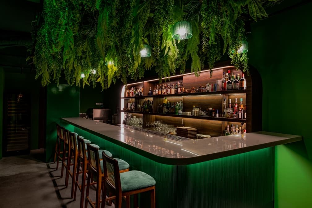 【新開店】綠色植栽風餐酒館!超濃郁明太子披薩、牛小排,搭普洱茶調酒絕配 【新開店】綠色植栽風餐酒館!超濃郁明太子披薩、牛小排,搭普洱茶調酒絕配