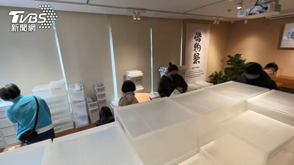 超過3000品項3折起!無印良品「惜物祭」開跑,超夯小白鞋只要399元 超過3000品項3折起!無印良品「惜物祭」開跑,超夯小白鞋只要399元