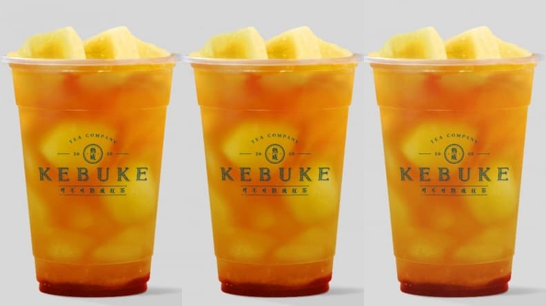 可不可首創冰鮮果系飲！全新「鳳梨波登茶」 獨家開喝，上下搖晃20下最香濃