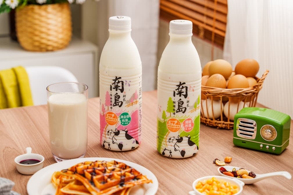 白爛粉必喝!「南島鮮乳x白爛貓」包裝超萌,雙牧場乳源還有標章認證(中獎公布) 白爛粉必喝!「南島鮮乳x白爛貓」包裝超萌,雙牧場乳源還有標章認證(中獎公布)