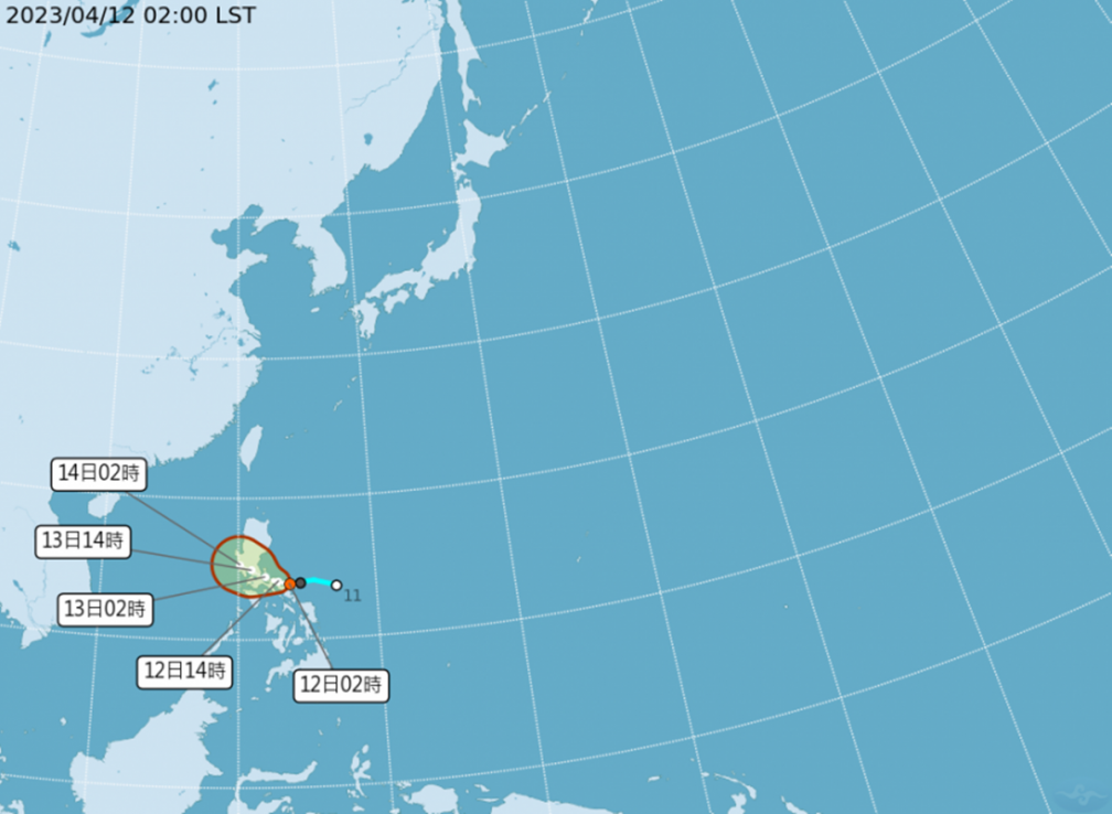 今午後３地區變天下雨！週末全台降溫又降雨，今年首颱「珊瑚」路徑預測曝