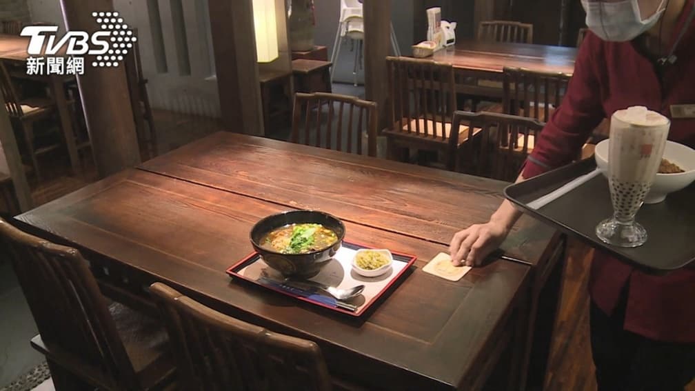 春水堂除了珍奶，吃啥才內行？老饕大推「這碗」，香酥雞、烏龍米血也是經典