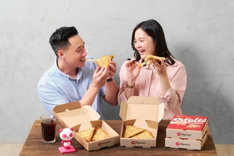 只有foodpanda吃得到！必勝客新品牽絲「起司咔滋餅」，２口味外送半價優惠（中獎公布）