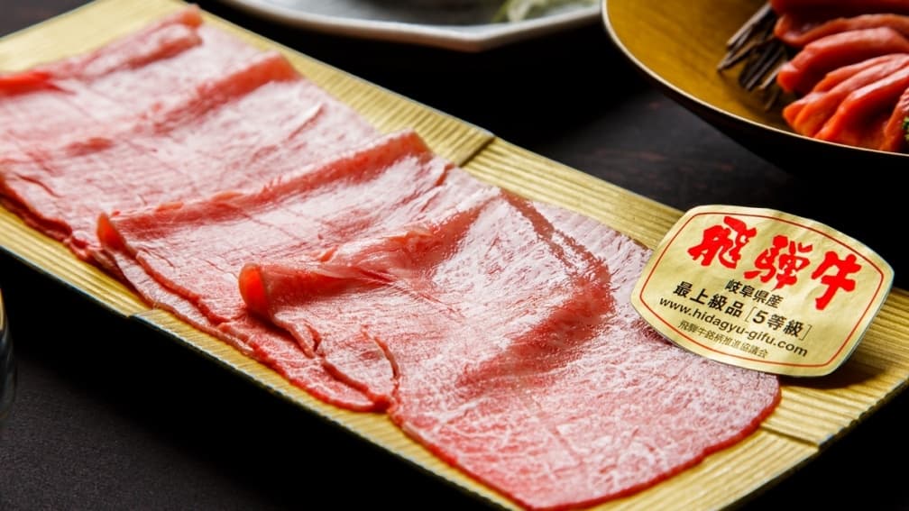 霜降姿切。（圖片來源：HATSU Yakiniku & Wine和牛燒肉專門店）