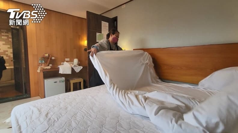 住飯店最在意什麼？空調、免費Wifi、早餐都上榜，房務員曝應先檢查「這裡」
