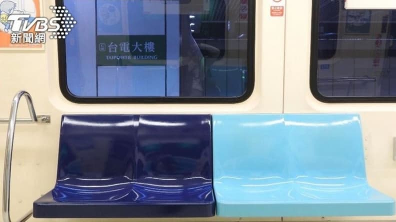 小心遭白眼！網友揪出「大眾運輸６NG行為」，第３與第５名都跟「它」有關