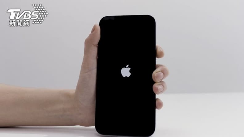 果粉小心！iPhone出現５徵兆快備份資料，恐無預警死機