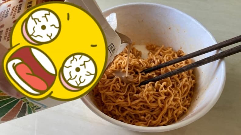 泡麵獵奇新吃法！網友曝辣乾麵加「這物」超好吃：甜甜辣辣像南部口味