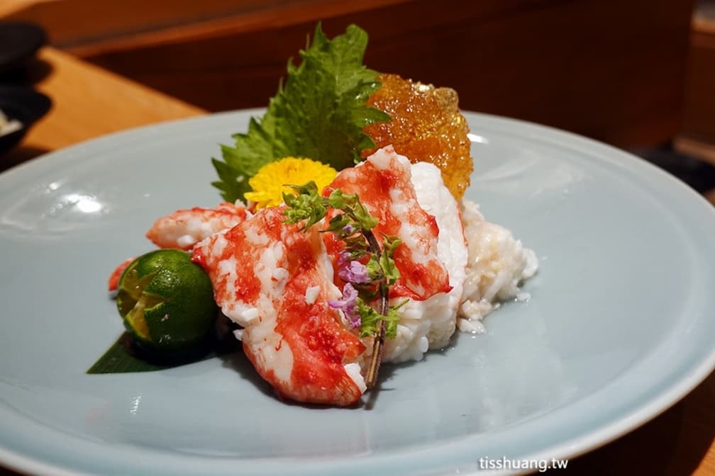 板橋車站美食推薦19家！大遠百千層蛋糕界LV、環球購物中心火鍋吃到飽