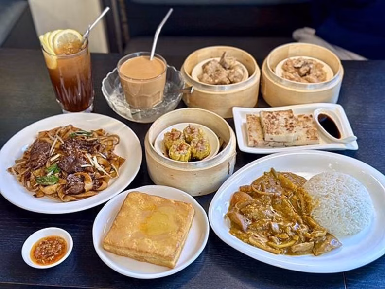 萬朋冰室(港式、茶餐廳)