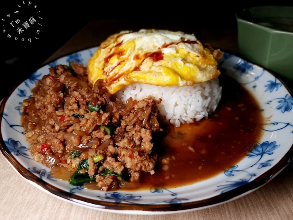 捷運南勢角站美食推薦14家！浮誇海鮮麵、起司瀑布吐司、道地東南亞料理