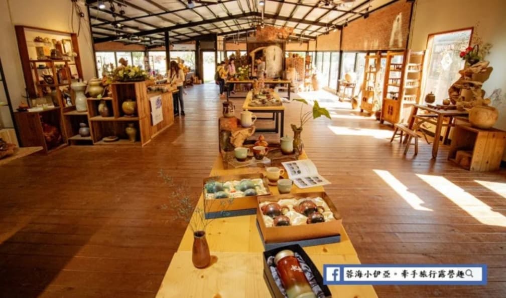 春田窯有特色陶藝品。（圖片來源：蓉蓉牽手ㄩˇ你環遊世界）