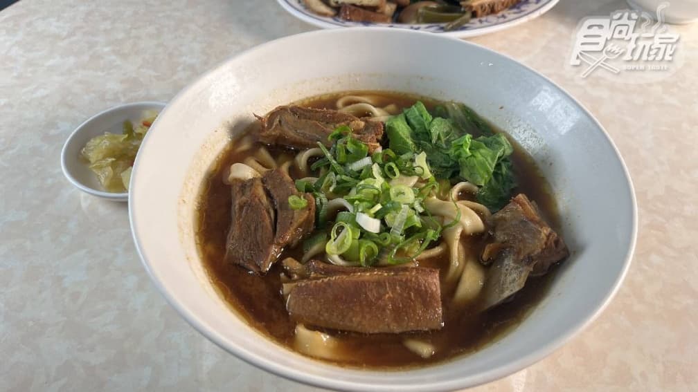 小羔羊煮得很入味，羊油的香氣也很濃。