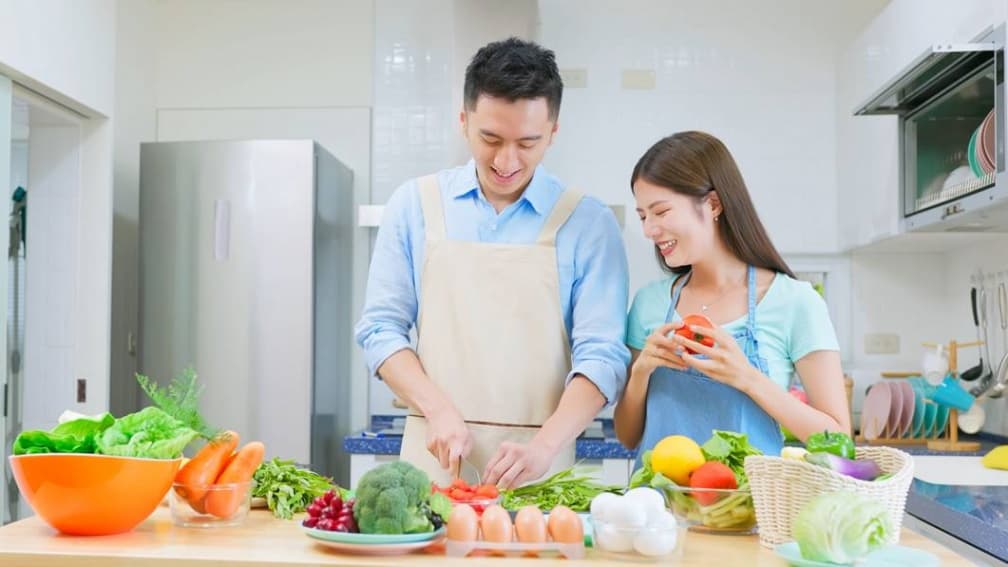 外食族怎麼吃最省錢？他吃３餐飆破500元，網友分享極省吃法：１天僅100元