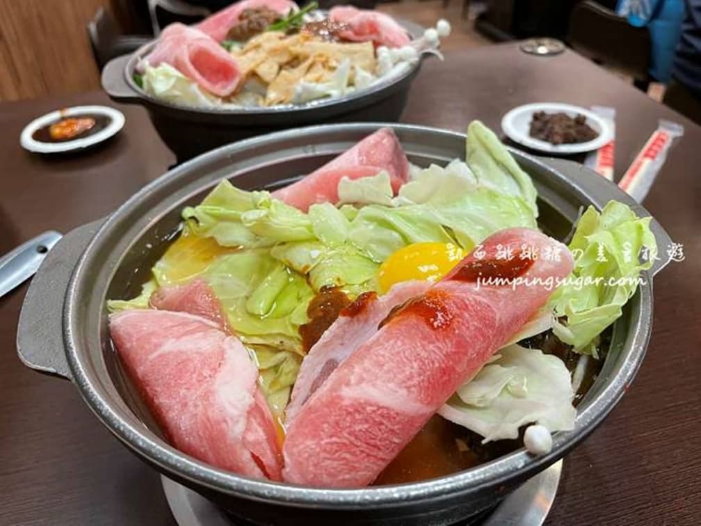 ▲三媽臭臭鍋海鮮豆腐鍋。（圖片來源：凱西跳跳糖の美食旅遊）