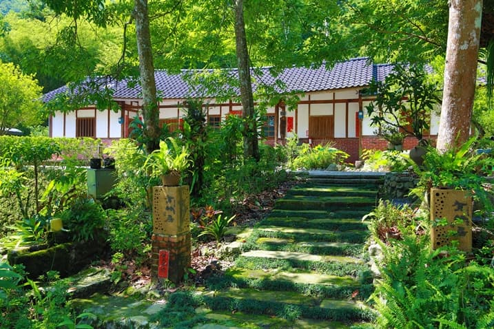 藥師吉米帶路體驗，住進山林古厝找美好記憶！