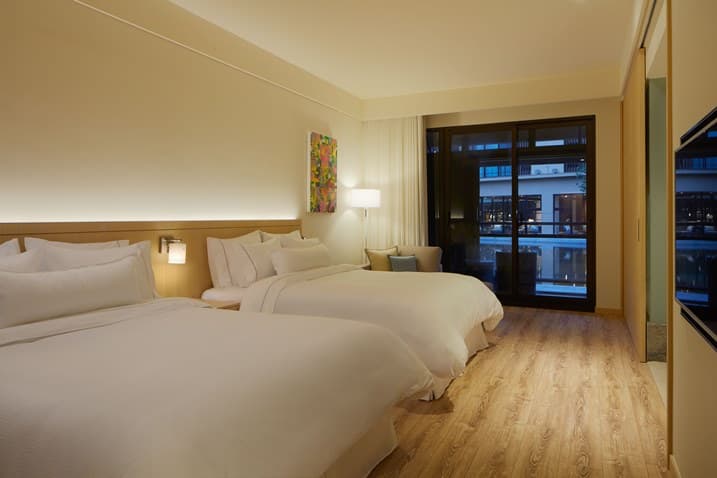 Westin Yilan_115premium room1.jpg