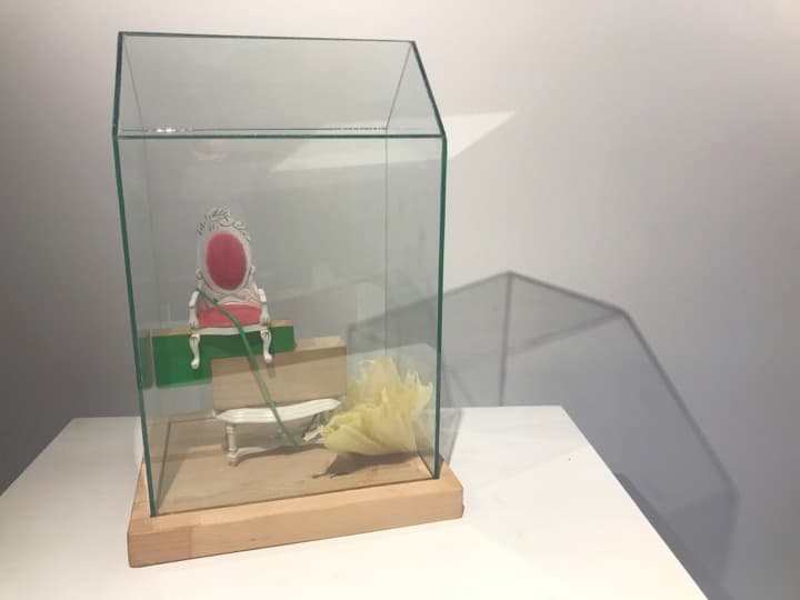 美食新勢力四部曲!藝術與料理的對話 RAWxGallery VASK Event_Gallery VASK_Yasmin Sison_Objects on Top of Tables_ Objects on Top of Chair.jpg