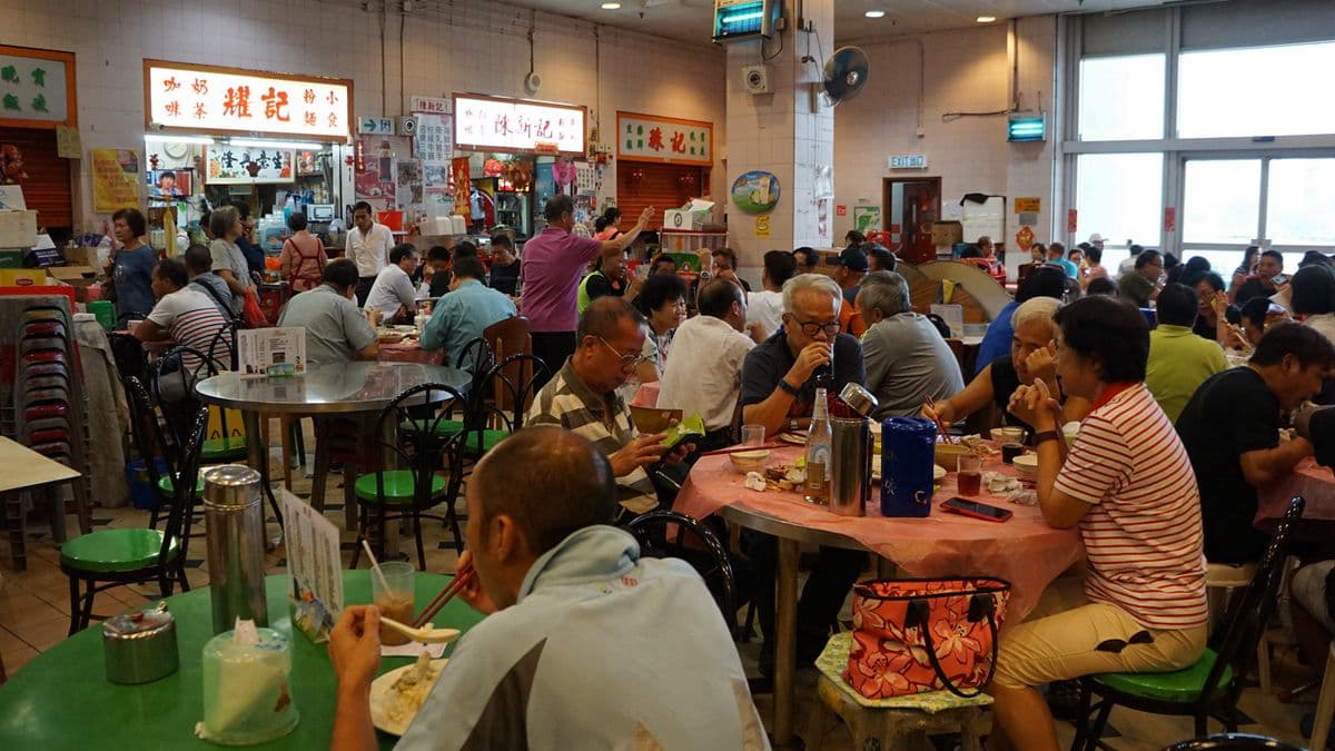 香港資深旅遊記者帶你玩 鴨脷洲找神出鬼沒艇仔粉 香港資深旅遊記者帶你玩 鴨脷洲找神出鬼沒艇仔粉