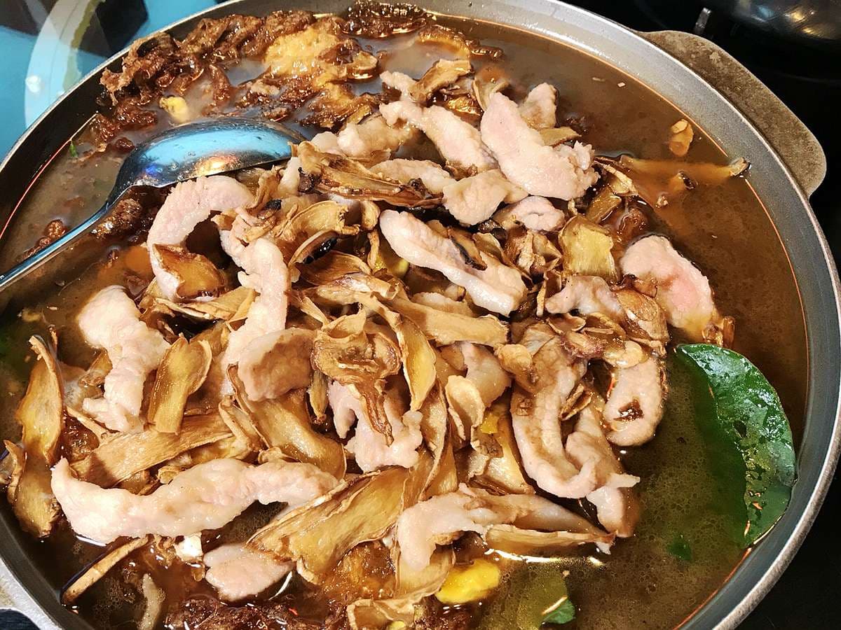 滿滿擺一桌!重現阿嬤家「灶腳」古早味 滿滿擺一桌!重現阿嬤家「灶腳」古早味