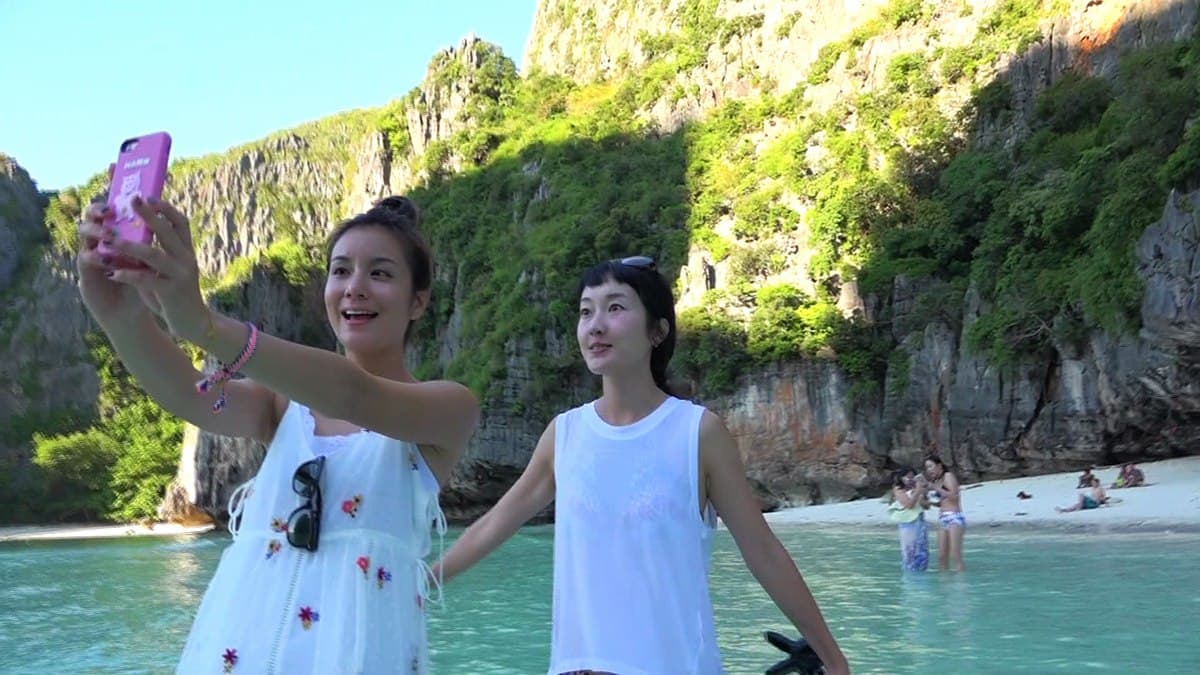  李奧納多踩過的白沙！小披披島絕美夢幻MAYA BAY