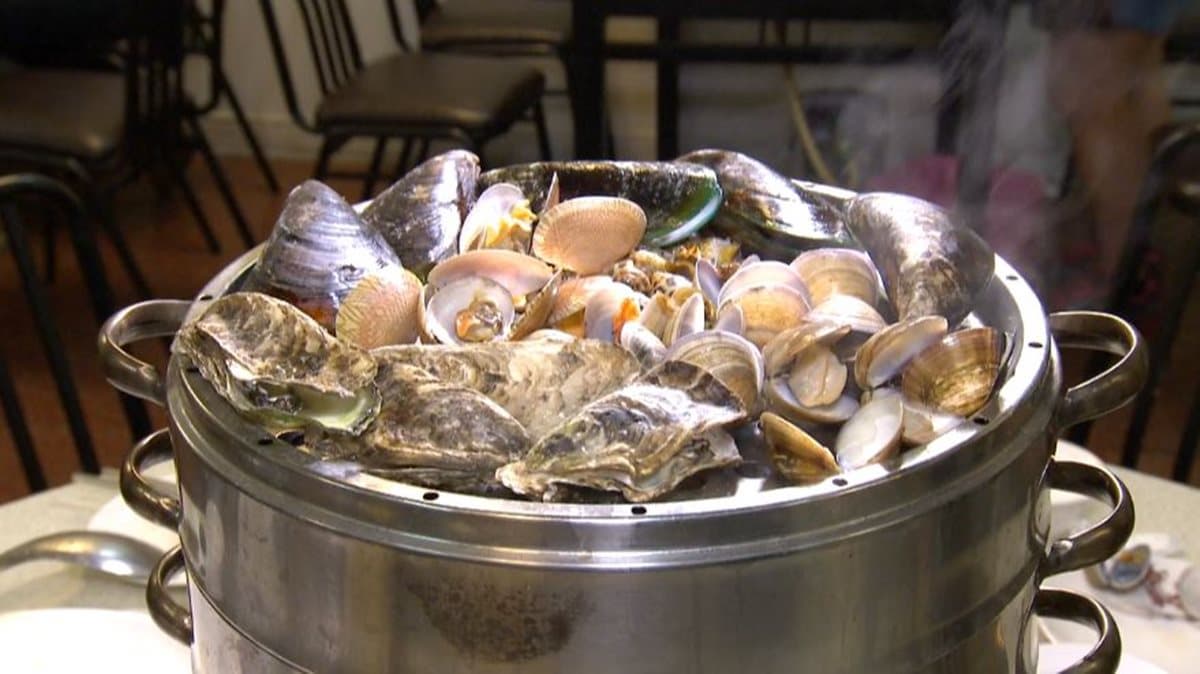 海鮮塔沙茶爐配「漢堡排」?台南人氣爆棚火鍋是這家 海鮮塔沙茶爐配「漢堡排」?台南人氣爆棚火鍋是這家