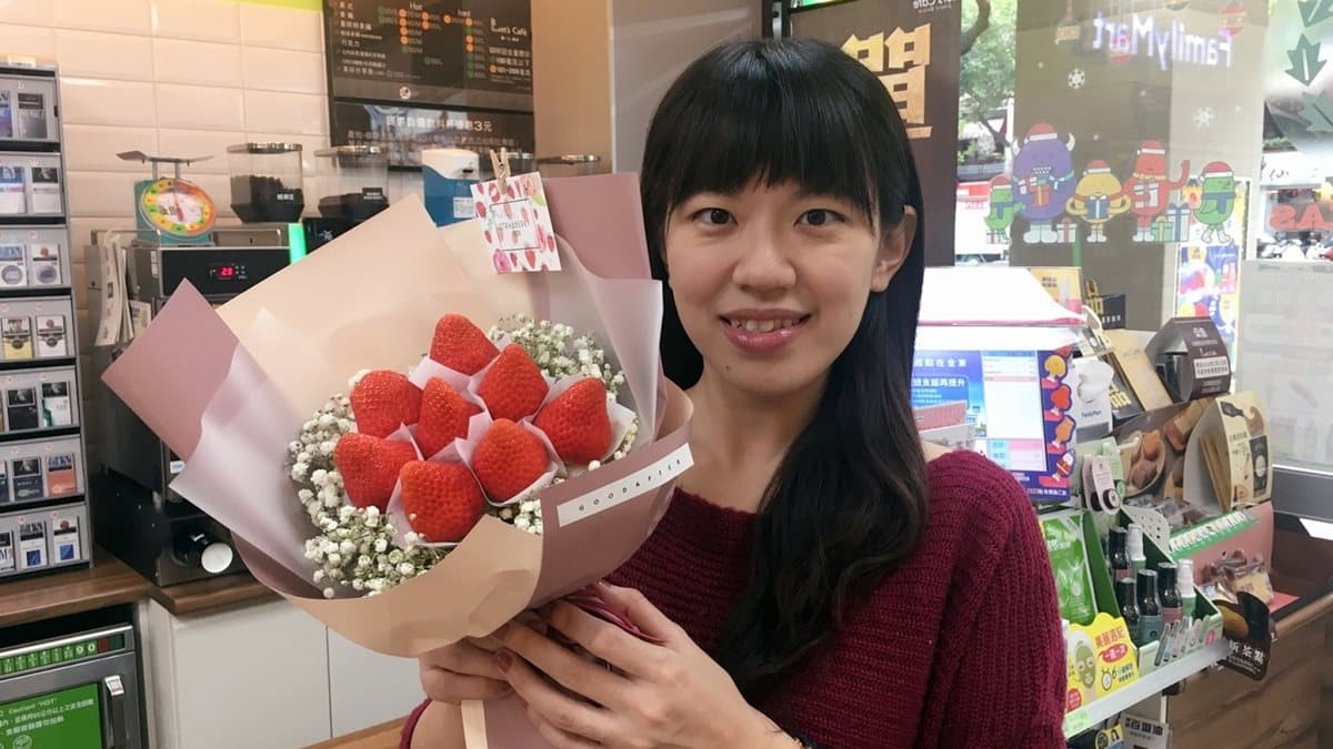 草莓季強襲！粉紅冰沙、大福、草莓花束搶攻少女心