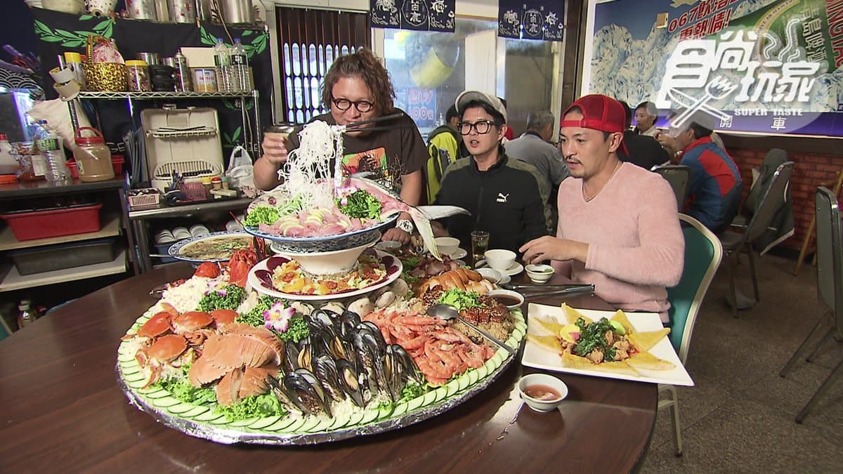 秋天海鮮最浮誇！4家痛風大拼盤餐廳×5家飯店肥美蟹宴×5家超商超市必買海鮮料