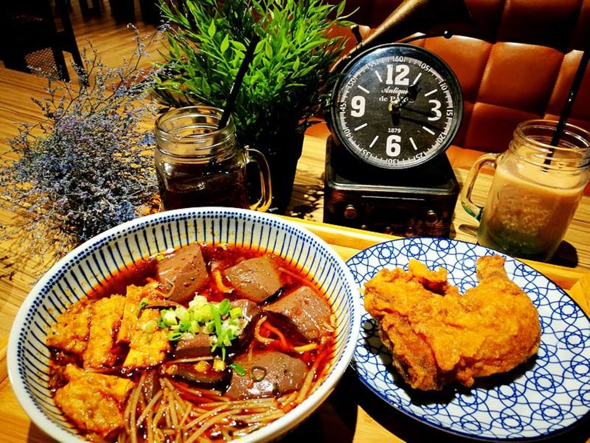 【新開店】地表最「時尚」便當店！花牆、工業風讓網美狂拍