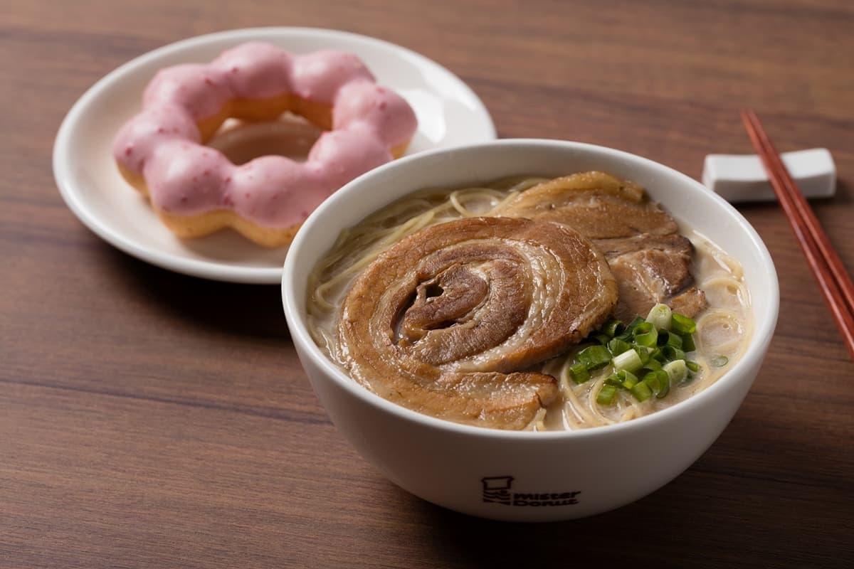 品牌跨界推限定美食！珍珠入麵包、甜甜圈搭日式麵食