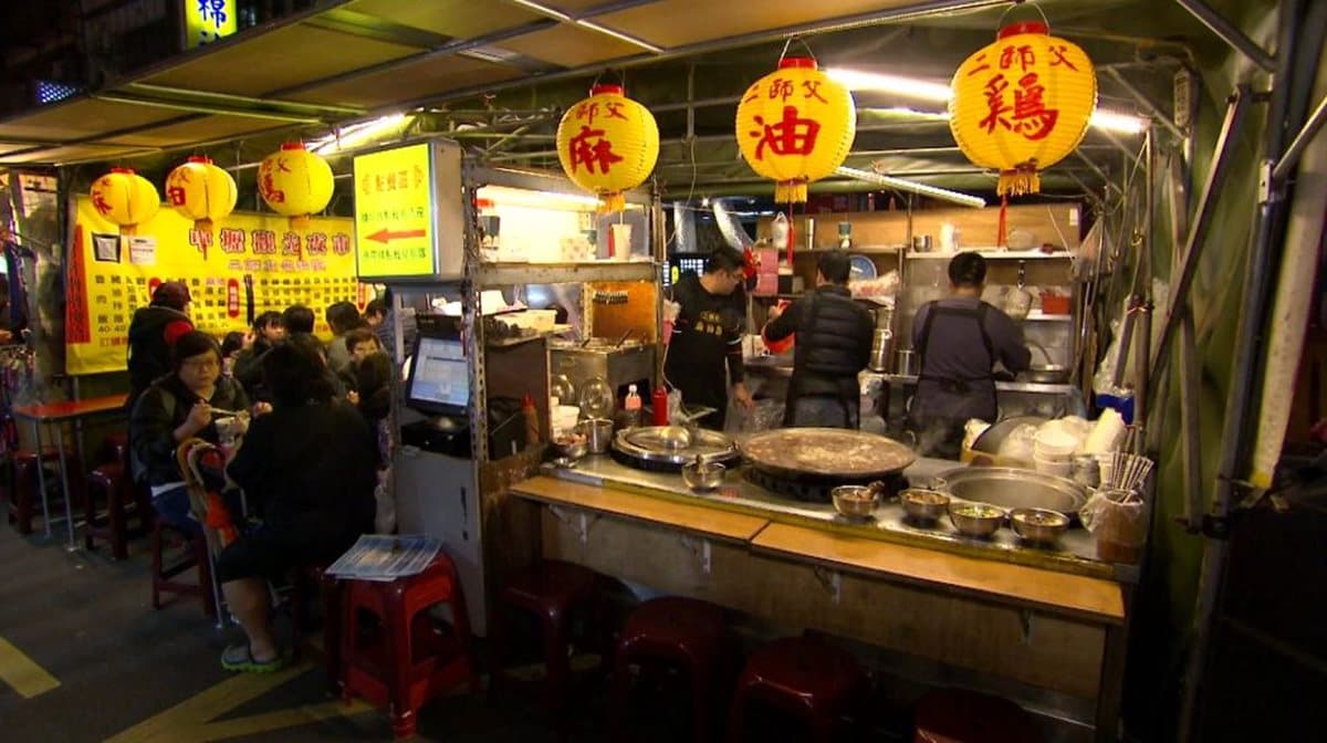  夜市飄出麻油雞香，這一味讓人凍抹條