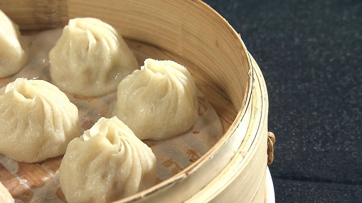 美食部落客的新歡  小籠湯包咬下會爆漿