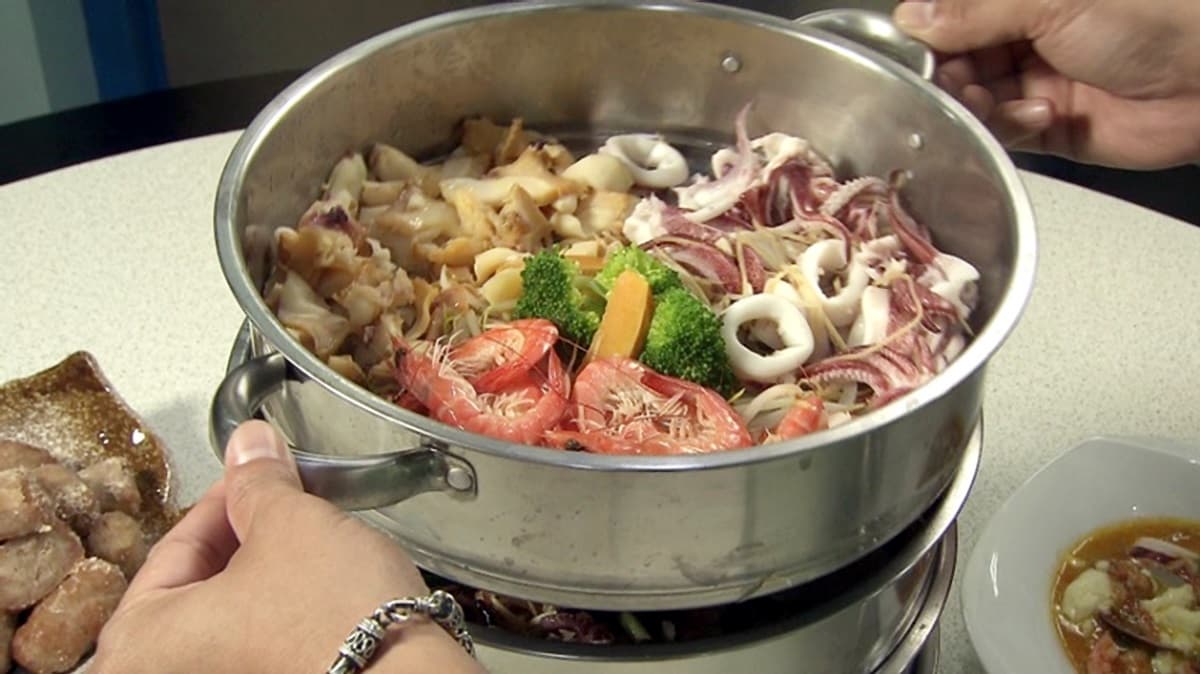 台南過譽美食蝦捲、棺材板上榜！在地老闆推薦必吃是這道