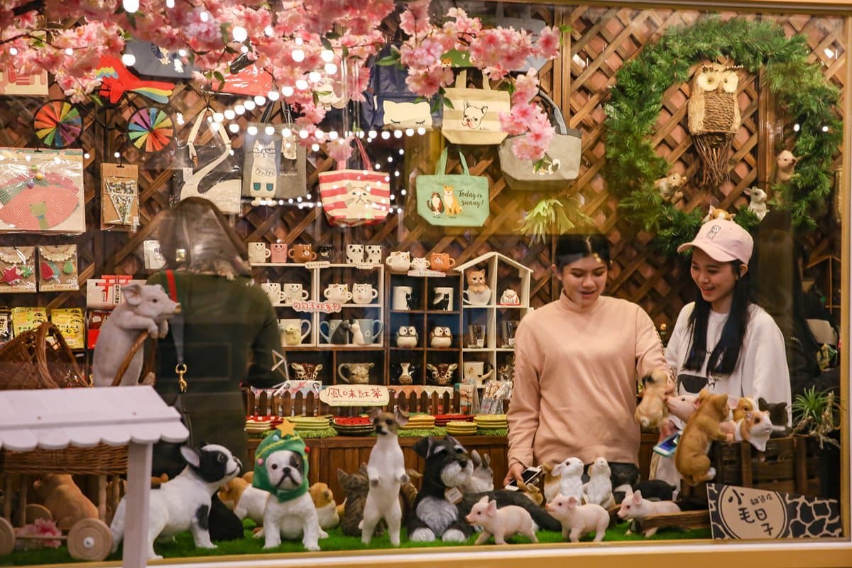 【新景點】貨櫃市集愈玩愈大！30多個貨櫃屋打造市區樂園