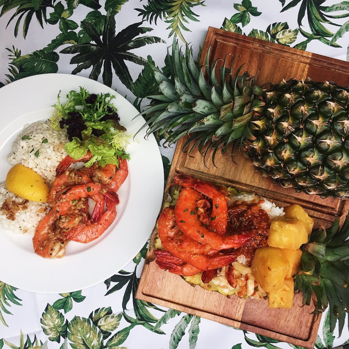 【新開店】道地夏威夷美食8折！鳳梨蝦飯料多到滿出來