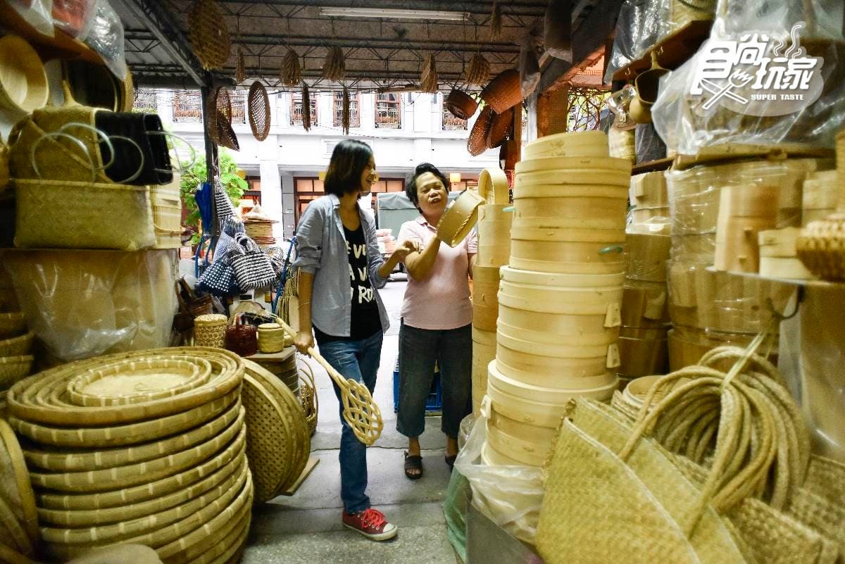 【春節醬玩】逛迪化街別只買年貨!「建築博物館」「超有哏創意店」有驚喜 【春節醬玩】逛迪化街別只買年貨!「建築博物館」「超有哏創意店」有驚喜