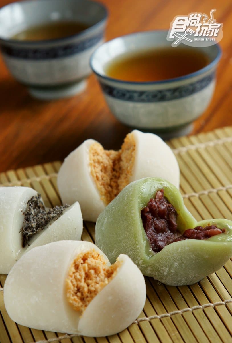 藝術牆成亮點！星巴克東台灣工業風門市開幕