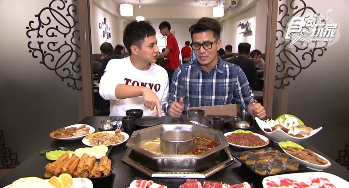 沒吃過別說是麻辣鍋控！麻辣肉片涮「搖滾曲」，保證1秒到四川