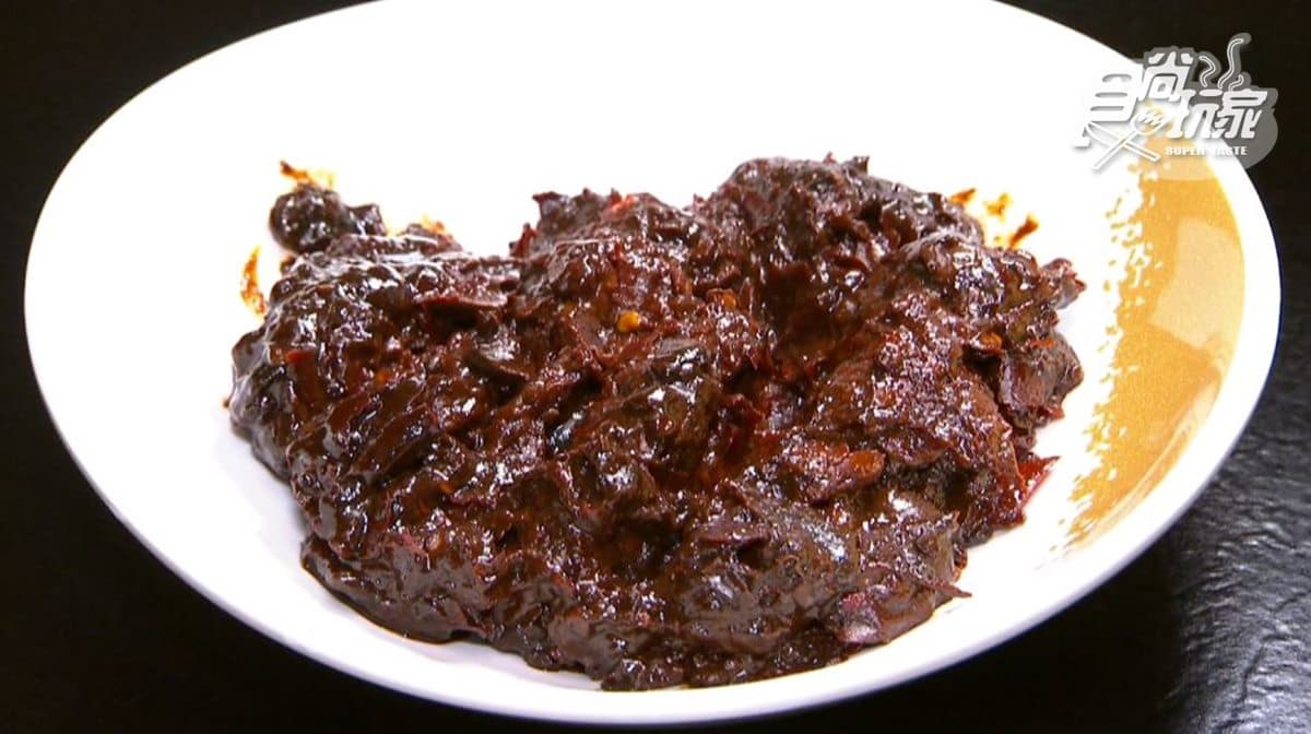 沒吃過別說是麻辣鍋控！麻辣肉片涮「搖滾曲」，保證1秒到四川